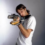 samguitar Sam Thomas Breaks Hearts